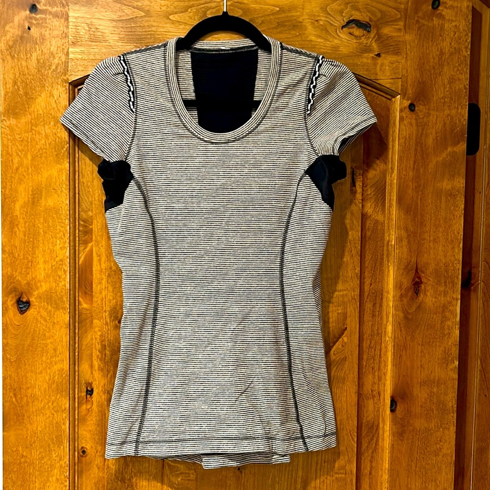 Lululemon Striped Short Sleeve Top